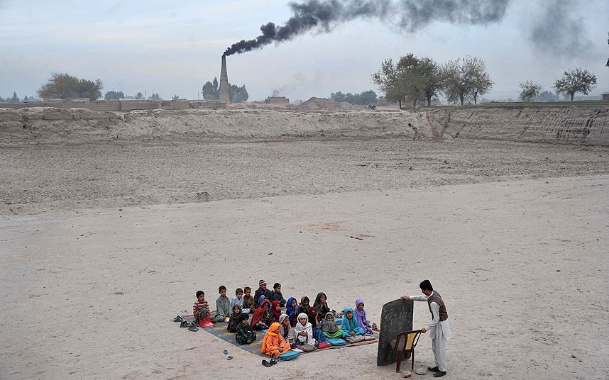 Photo d'une classe en Afghanistan