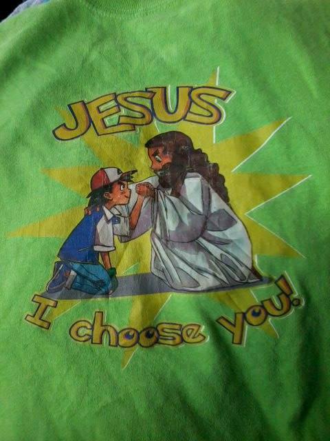 Tshirt pokemon disant "jesus, je te choisis !"
