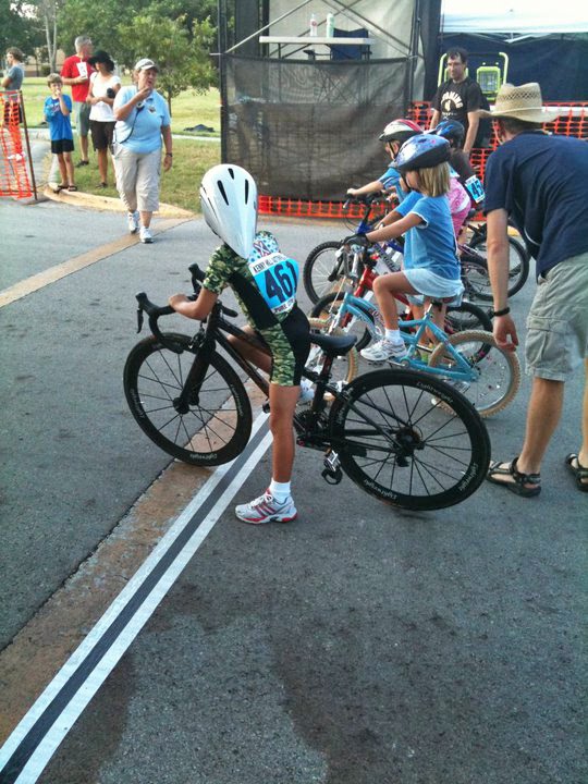 Photo d'une course de cyclisme pour enfant